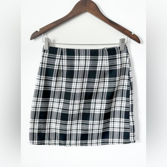Boohoo Dresses & Skirts - Plaid Mini Skirt